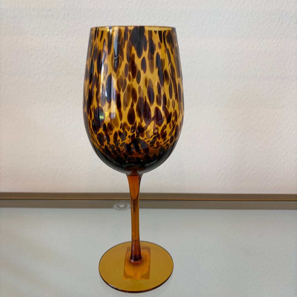 Rachel Zoe Tortoiseshell Wine Glass Set of 2 Chic Barware NEW - Picture 12 of 12
